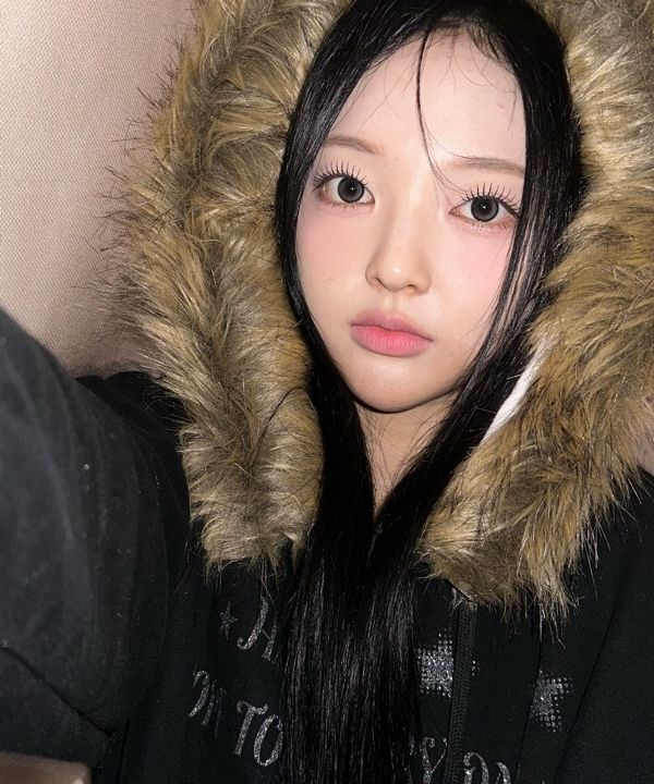 MUSINSA | LUV IS TRUE FS LETTER HOOD ZIPUP(BLACK)