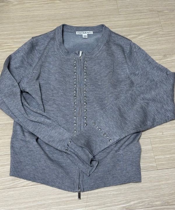 カーディガン PARTIMENTO V Neck Knit Zip-up Cardigan 5FT1144 MUSINSA | PARTIMENTO WOMEN Studded Zip-up Knit Cardigan_Melange