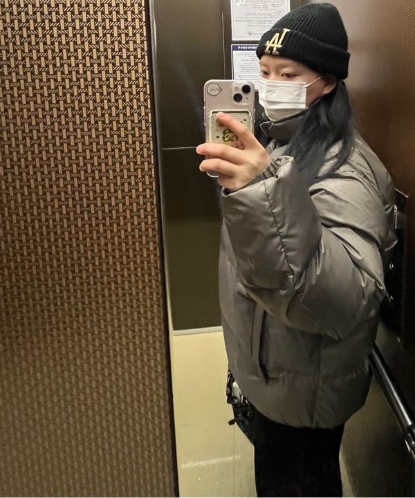 MUSINSA公式 | AEAE WEB LOGO DOWN JACKET [WARM GREY]