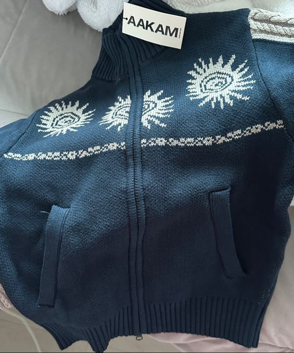 【AAKAM】Sun Jacquard Zip-Up Sweater ★韓国人気★ 追跡付 MUSINSA | AAKAM Sun Jacquard Zip-Up Sweater (Light Gray)