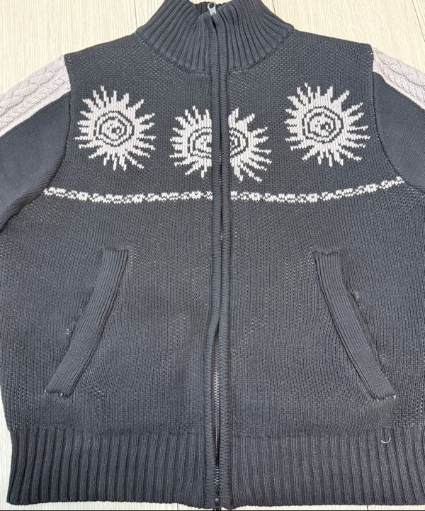 ◆24FW AAKAM Sun Jacquard Zip-Up Sweater/2色◆ MUSINSA | AAKAM Sun Jacquard Zip-Up Sweater (Navy)