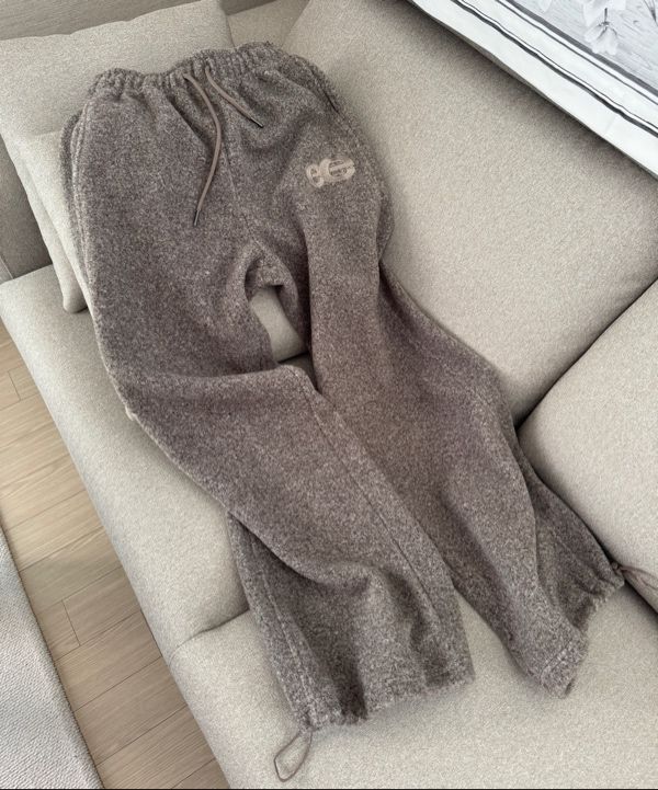 MUSINSA | ENZO BLUES Teddy Two Way Banding Pants (Beige)