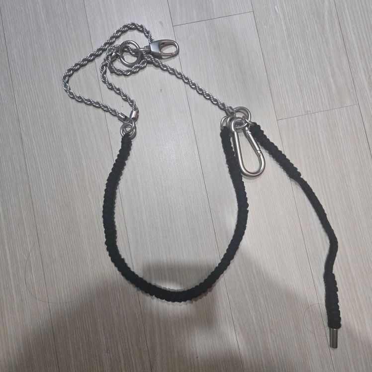キーホルダー・キーリング MILLO ARCHIVE double twist carabiner silver ML433SIV キーホルダー・キーリング MILLO ARCHIVE double twist