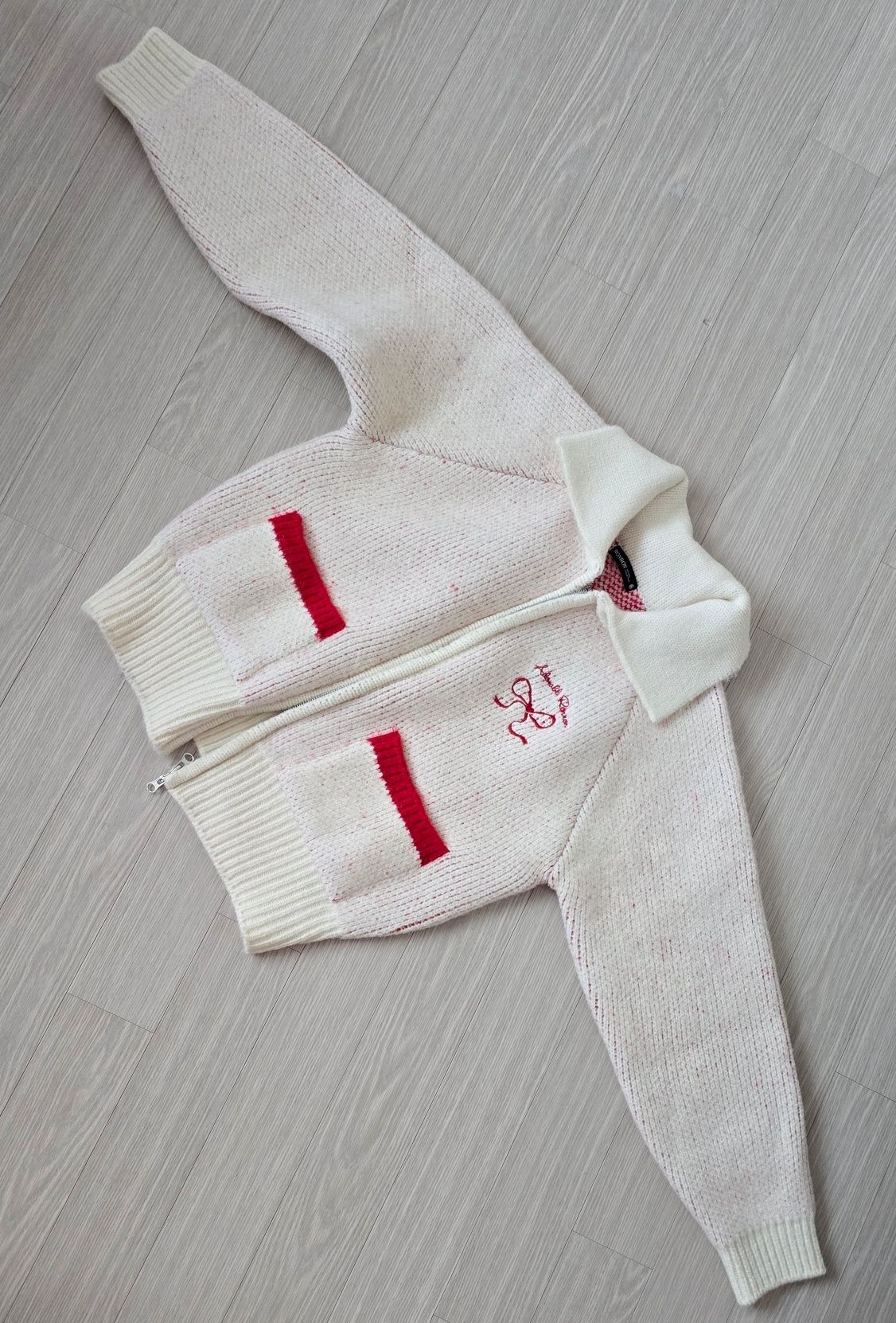 24-25FW新作★RONRON★BACK HEART RIBBON COWICHAN KNIT ZIP UP MUSINSA | RONRON BACK HEART RIBBON COWICHAN KNIT ZIP UP