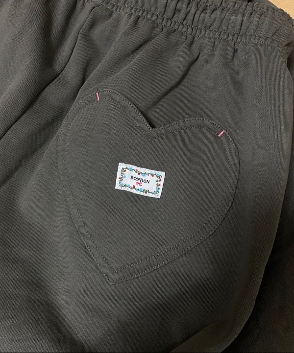 MUSINSA | RONRON BACK HEART STITCH POCKET SWEAT JOGGER PANTS