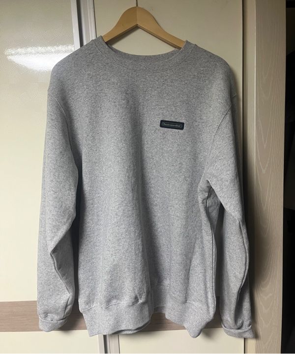 【THISISNEVERTHAT】Script Label Crewneck Navy Nightmare-Crewneck-Dark-