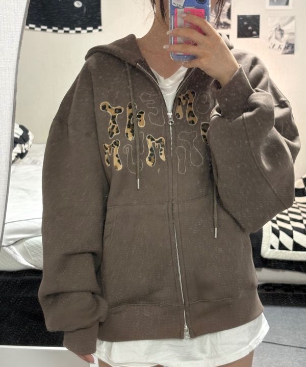 【韓国】moo Leopard Applique Hoodie - Brown MUSINSA | MOO Leopard Applique Hoodie - Brown