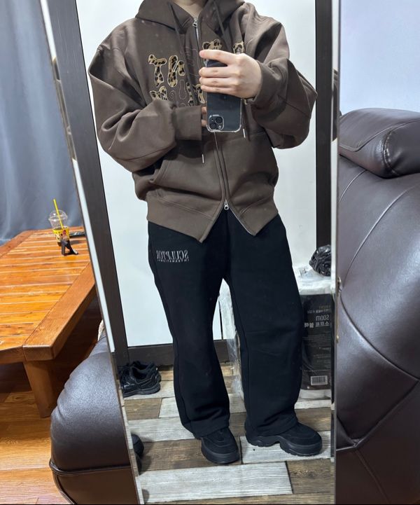 MUSINSA | MOO Leopard Applique Hoodie Zip-Up - Brown