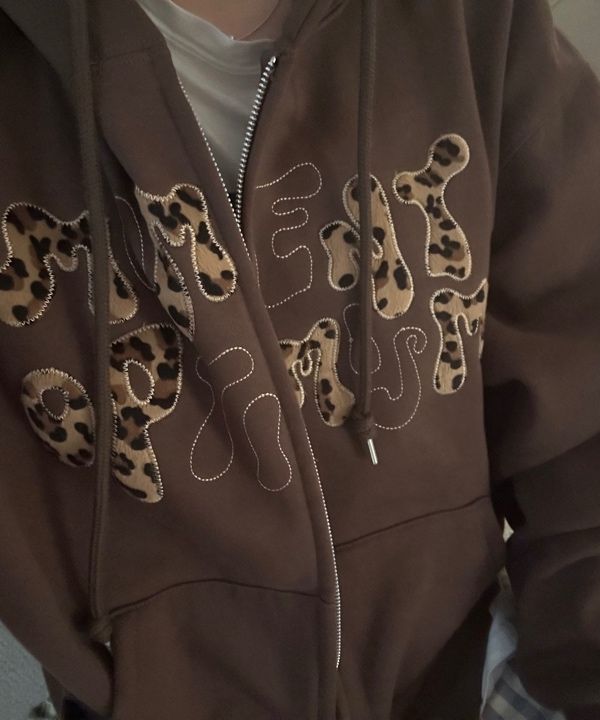 MUSINSA | MOO Leopard Applique Hoodie Zip-Up - Brown