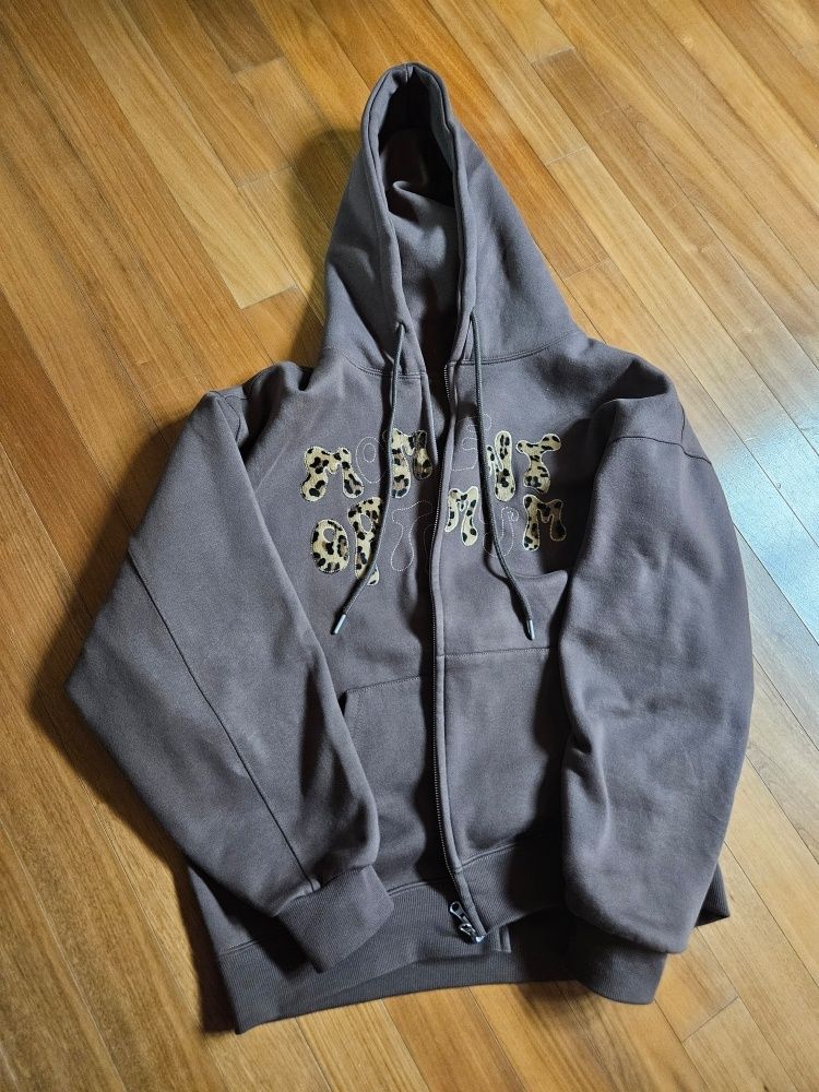 MUSINSA | MOO Leopard Applique Hoodie Zip-Up - Brown