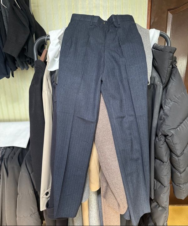 パンツ SIGNATURE Wool Like No-Tuck Wide Fit Slacks Navy Stripe 24FW MUSINSA | SIGNATURE Wool Like No-Tuck Wide Fit Slacks [Navy