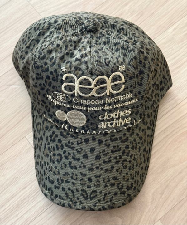 MUSINSA公式 | AEAE WEB LOGO LEOPARD CAP [KHAKI]