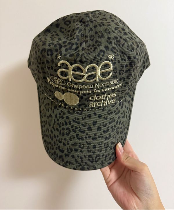 aeae カーキ　ヒョウ柄キャップ Aeae ヒョウ柄 ベースボールキャップ カーキ - メルカリ