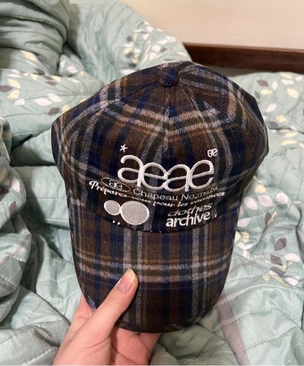 MUSINSA公式 | AEAE WEB LOGO WOOL CHECK CAP [BROWN]