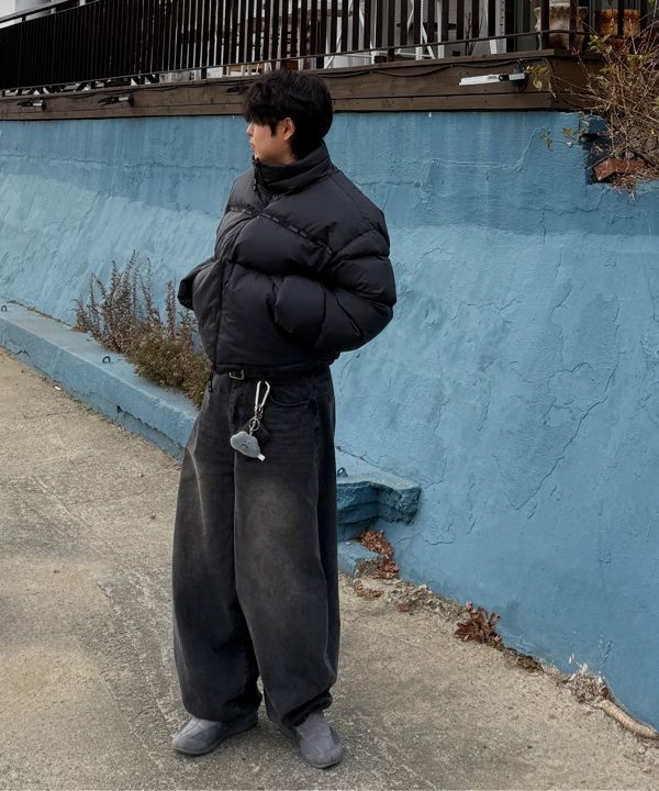 ★MATIN KIM★ LOGO TAPING PUFFER DOWN JUMPER CUTTED LOGO HALF ZIP SWEATSHIRT IN BLACK – Matin Kim