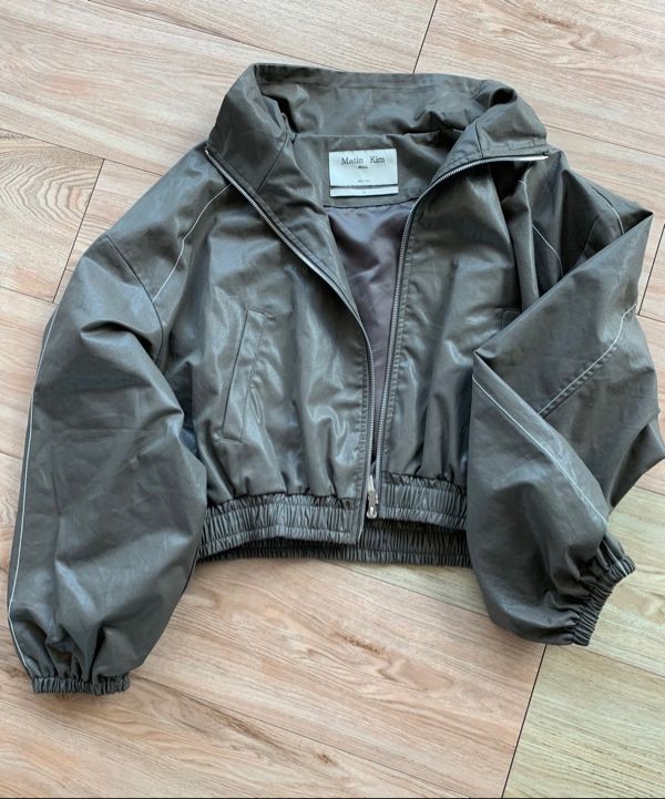 MUSINSA | MATIN KIM MATIN ROUGH COATING CROP BOMBER IN KHAKI