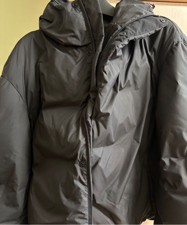 MUSINSA | AMOMENTO HOODED DOWN PUFFER (2COLORS)