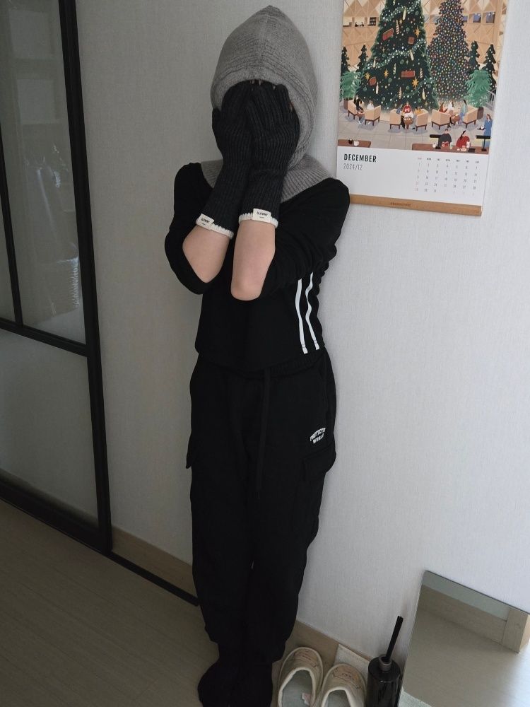 ★GLOWNY★THE WOOLLY GLOVES (CHARCOAL)★正規品/韓国直送料込 MUSINSA公式 | GLOWNY THE WOOLLY GLOVES (CHARCOAL)