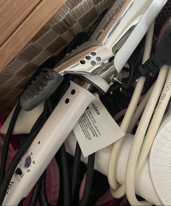MUSINSA | VODANA Glam Wave 40mm Curling Iron White