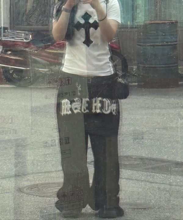 MUSINSA公式 | SCHISM INDUCING SCHISM PATCH JEANS BLACK