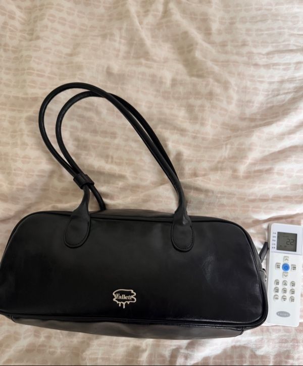 ●Fallett● Vegan leather baguette bag black FA2403BG11BK MUSINSA | FALLETT Vegan Leather Baguette Bag Black