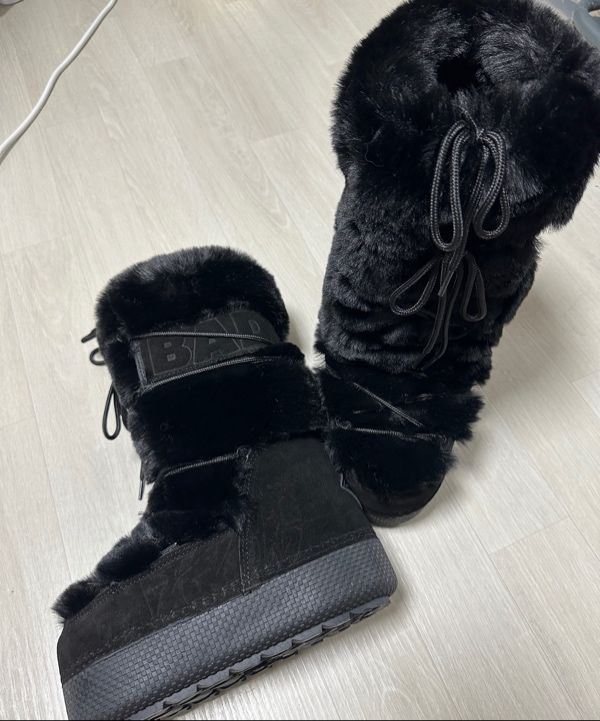 MUSINSA | BADBLOOD Eskimo Boots Tall Platform - Cream