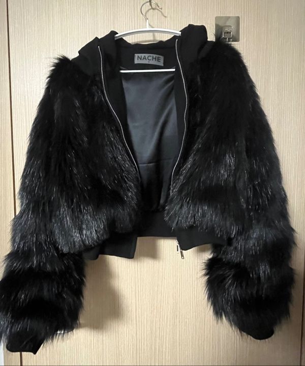 早期完売★NACHE★HOODIE CROP FUR JACKET★2COLORS★日本未入荷 MUSINSA | NACHE HOODIE CROP FUR JACKET BLACK