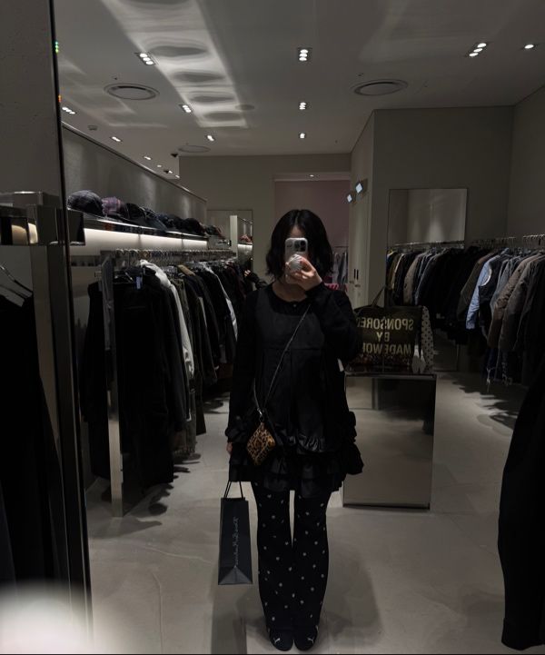 MUSINSA公式 | SINOON [ILLIT WONHEE wearing] Frill Sleeveless