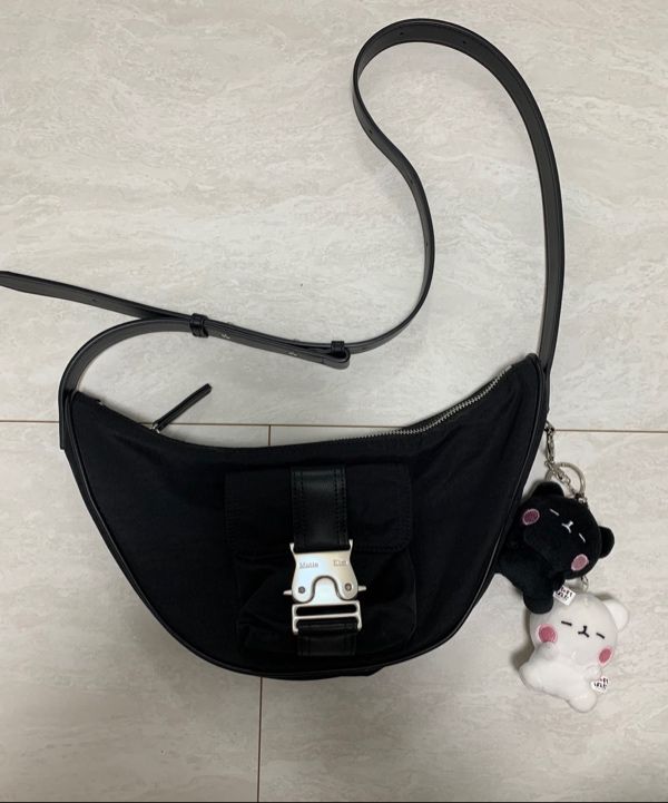 【Matin Kim】BUCKLE HOBO BAG Matin Kim] BUCKLE HOBO BAG IN BLACK - Shipping from Korea | eBay