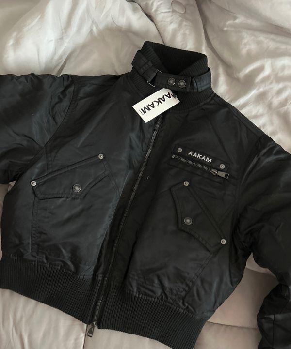 MUSINSA | AAKAM High-Neck Bomber Jacket (Black)