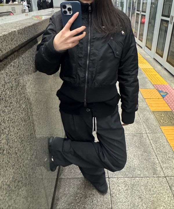 MUSINSA | AAKAM High-Neck Bomber Jacket (Black)