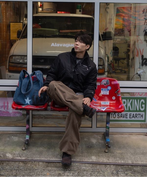 MUSINSA公式 | AAKAM High-Neck Bomber Jacket (Black)