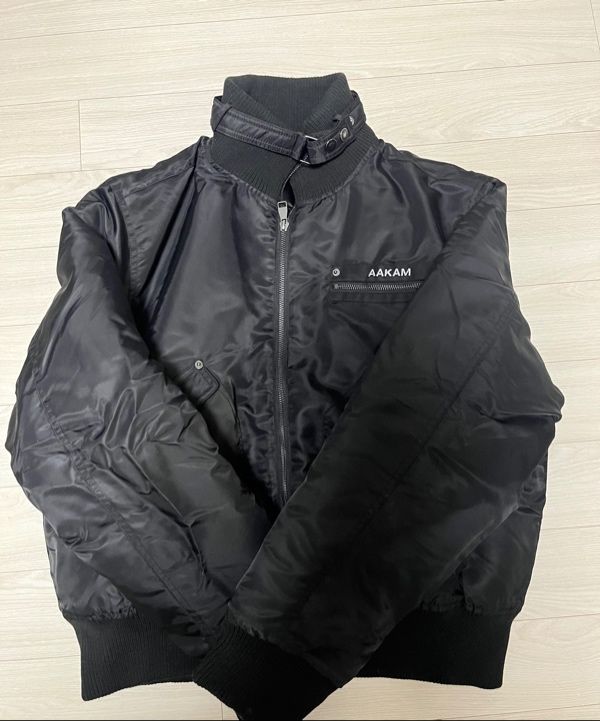 ジャケット・アウター AAKAM High-Neck Bomber Jacket ☆NCT WISH リョウ 着用！！【AAKAM】High-Neck Bomber Jacket (Black