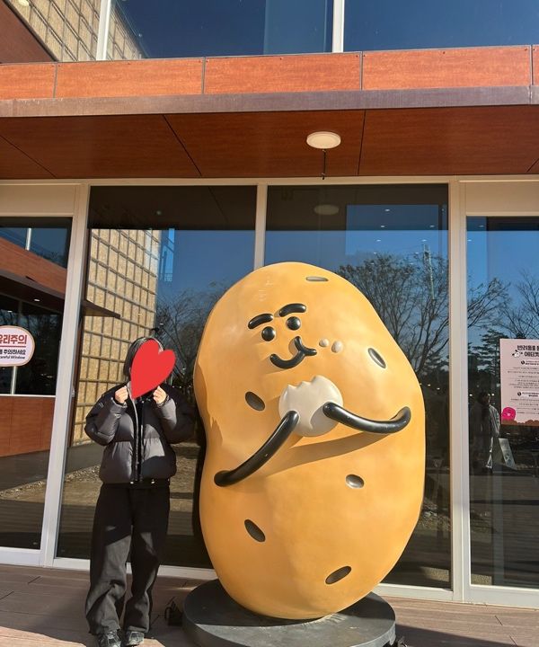 MUSINSA THE COLDEST MOMENT TCM starfish logo puffer jacket (black)