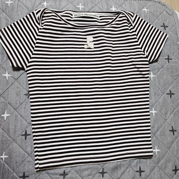 【Rest&Recreation】★STRIPE LIP NECK T-SHIRT MUSINSA | REST&RECREATION STRIPE LIP NECK T-SHIRT - SKY BLUE