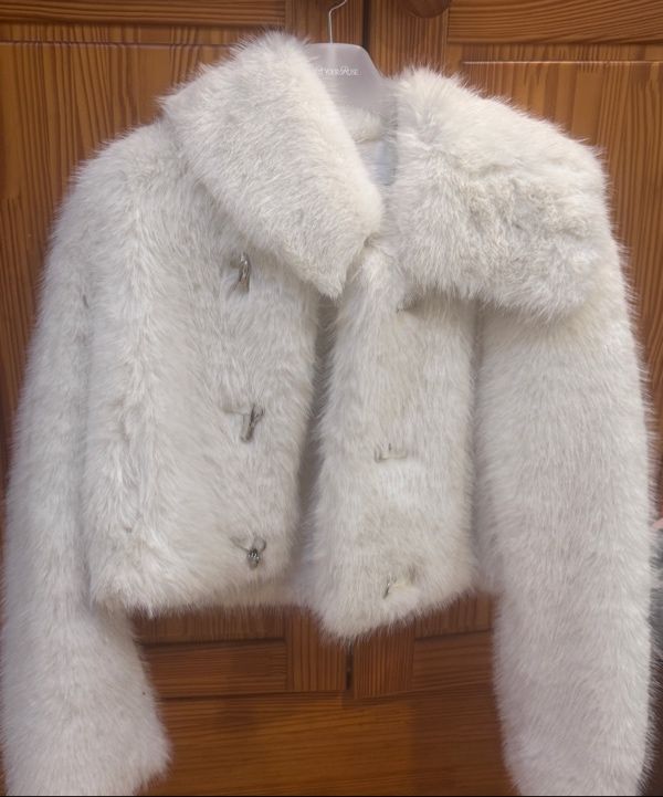 【Not your rose】関税/送料込み Bebe sailor fur jacket MUSINSA | NOT YOUR ROSE Bebe Sailor Fur Jacket (Ivory)