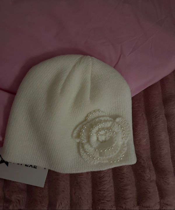 MUSINSA公式 | SETUPEXE PEARL CORSAGE BEANIE / IVORY
