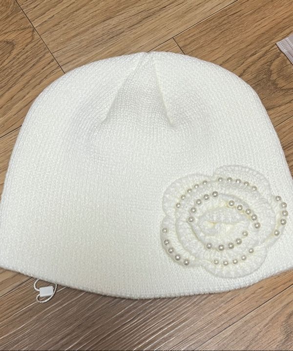 MUSINSA公式 | SETUPEXE PEARL CORSAGE BEANIE / IVORY