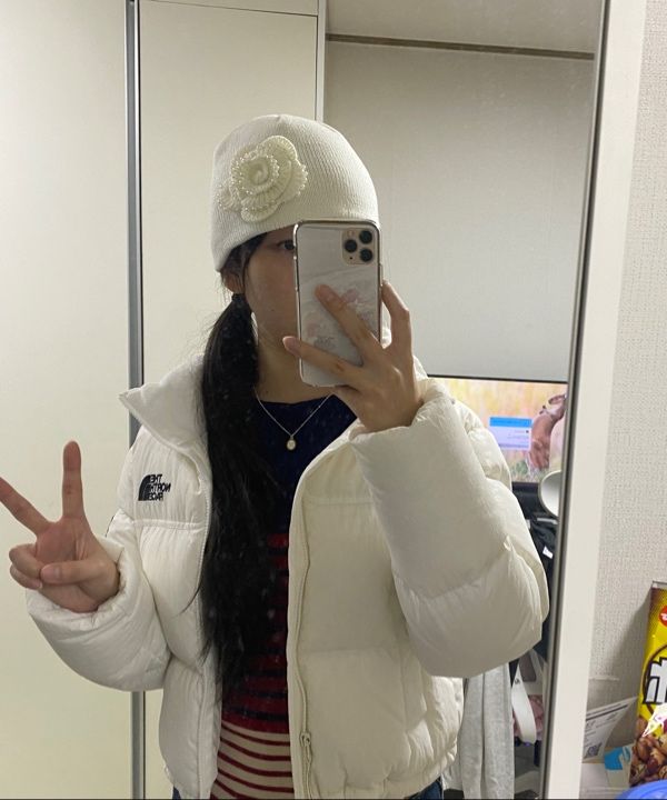 MUSINSA公式 | SETUPEXE PEARL CORSAGE BEANIE / IVORY