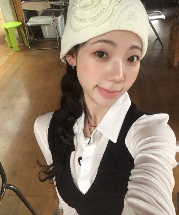 MUSINSA公式 | SETUPEXE PEARL CORSAGE BEANIE / IVORY