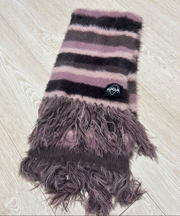 ◇IUGAMAKARAS◇ Striped Hairy Bold Muffler (Pink) MUSINSA | IUGAMAKARAS Striped Hairy Bold Muffler (Pink)