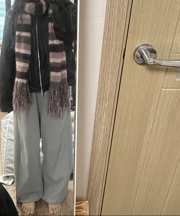 MUSINSA公式 | IUGAMAKARAS Striped Hairy Bold Muffler (Brown)