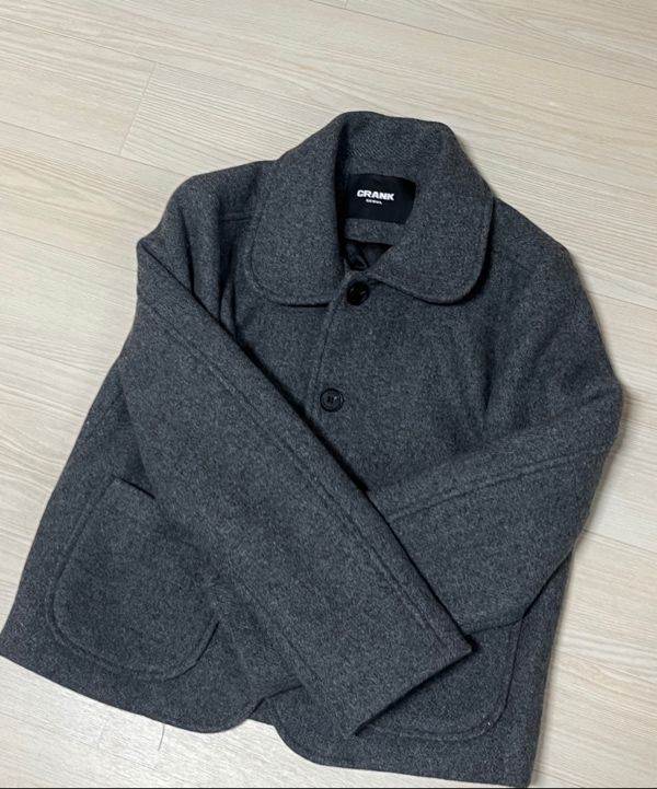 MUSINSA | CRANK Studded Wool Short Coat_Navy