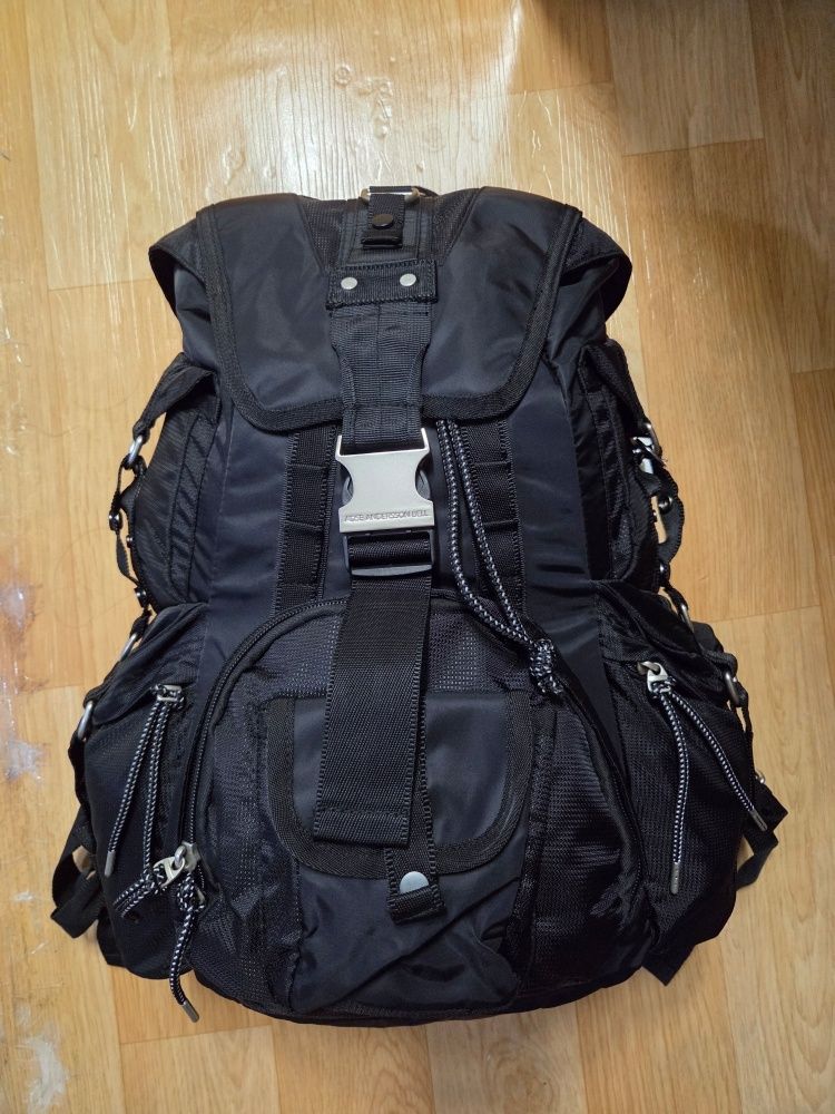 Andersson Bell BERLIN BACKPACK 美品 Andersson Bell: Black Technical Small Berlin Backpack