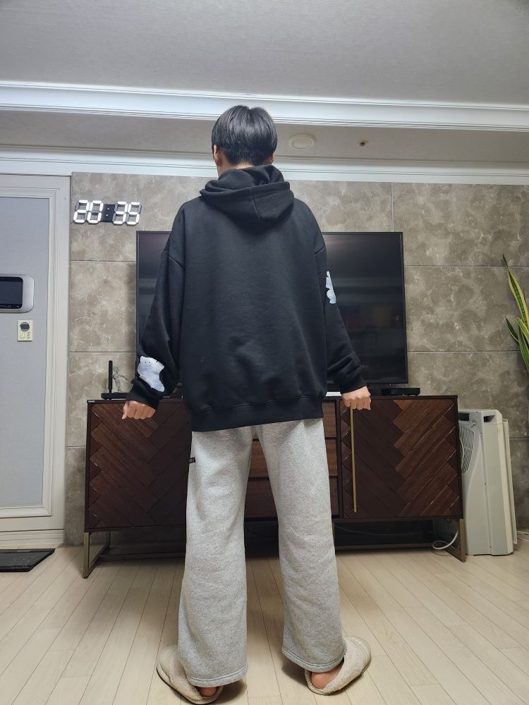 [GRAVER]★24FW★韓国人気★MULTI BEAR SMILE SWEATSHIRT MUSINSA | GRAVER [UNISEX]Multi Bear Smile Hoodie_Cream