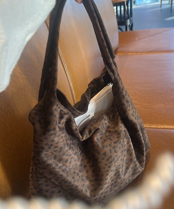 [SAND MUSEUM] CACTUS HOBO BAG Leopard Brown / 税込み SAND MUSEUM】CACTUS HOBO BAG [LEOPARD] / 追跡送