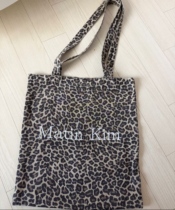 Matin Kim MATIN LEOPARD【౨ৎ】 MUSINSA | MATIN KIM MATIN LEOPARD ECOBAG IN MIX