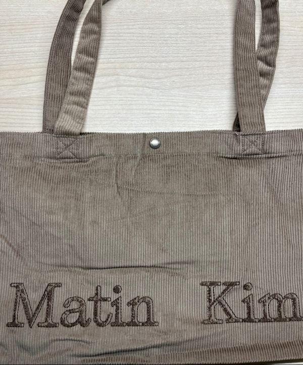 エコバッグ [MATINKIM]matin corduroy middle ecobag in brown MUSINSA | MATIN KIM MATIN CORDUROY MIDDLE ECOBAG IN PINK