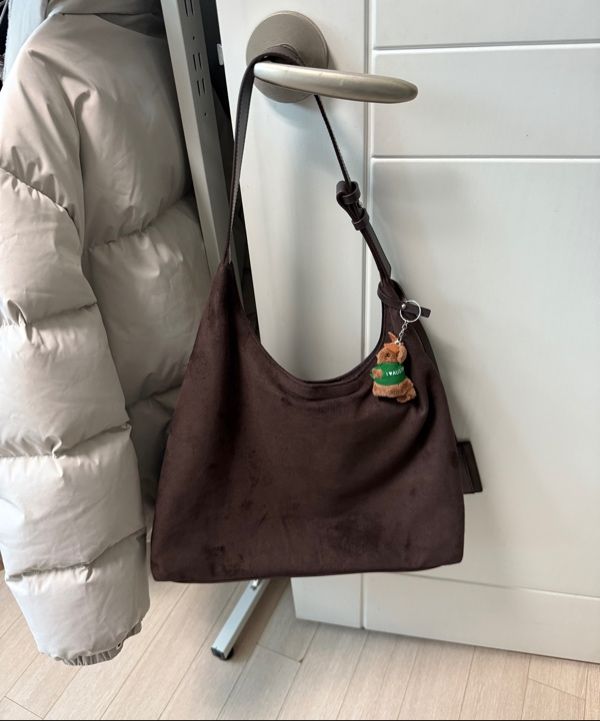 MUSINSA | OVHEE Flume Suede Hobo Bag (3 colors)