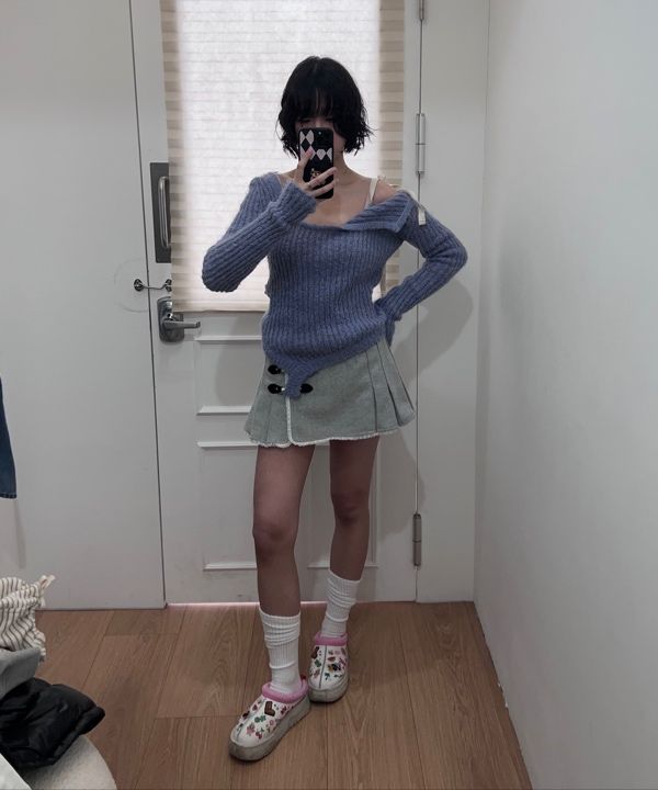 MUSINSA | GLOWNY ISA ASYMMETRICAL KNIT TOP (BLUE BELL)